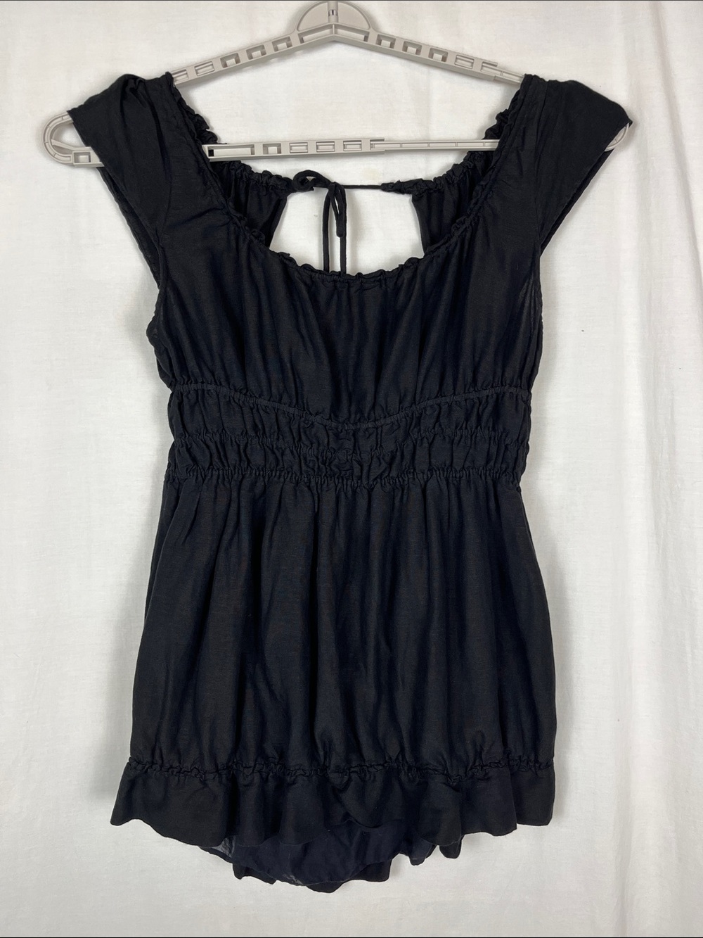 A+ Anthropologie Linen Blend Black Open Back Blouse